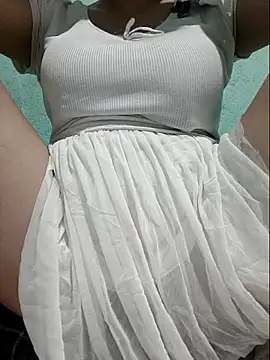 Shine_Mai webcam