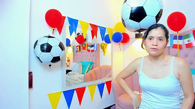 Paulynavera webcam