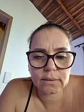 MariaPau_83 webcam