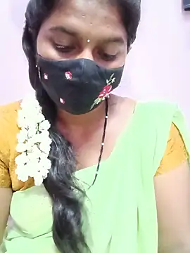 CuteDevilAnu webcam