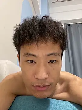Mr_iphone11 webcam