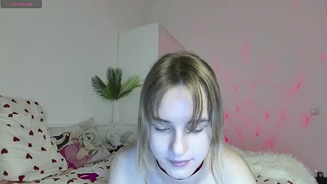 Tessa_Shy_ webcam