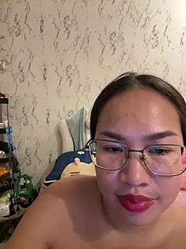 Ponthip webcam