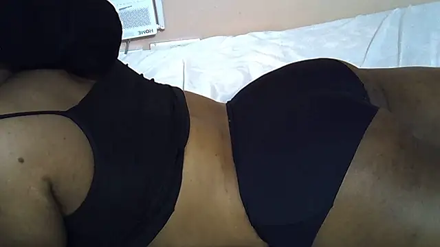 Cute-amisa live cam on StripChat