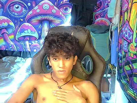 hugekenbigcock live cam