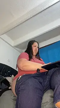 Chloee_Peach webcam