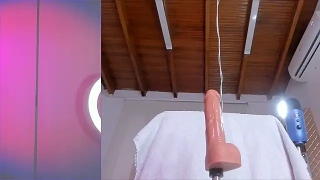 Lucy_carter_ webcam