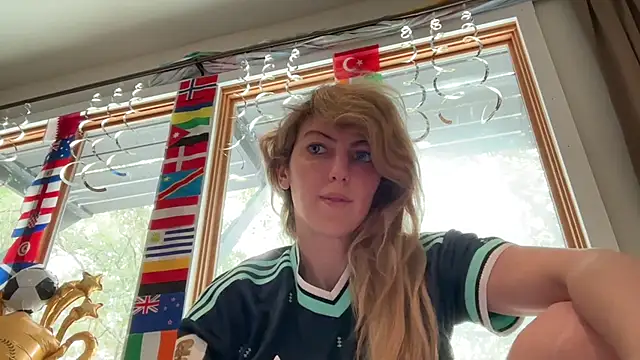 CelestialRuby webcam