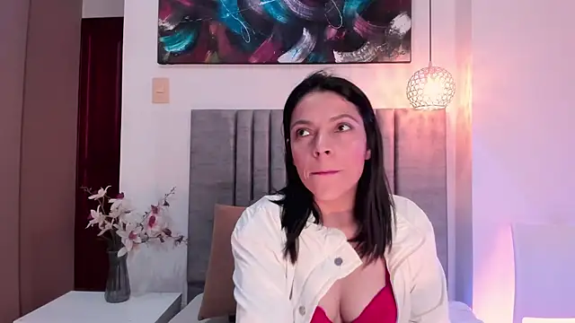 AnnaBroooks live cam on StripChat