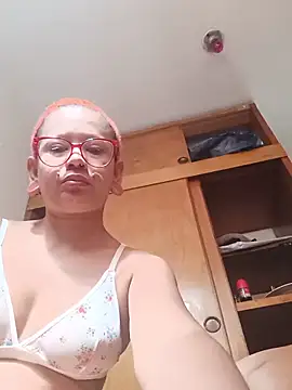 xblackstarX1 webcam