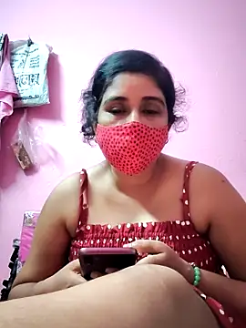 Rulali_44 webcam