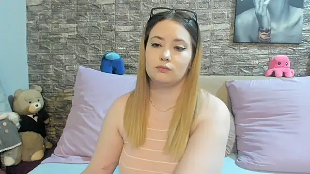 kalindahot - Kalindahot's free webcam - UK Sex Cams