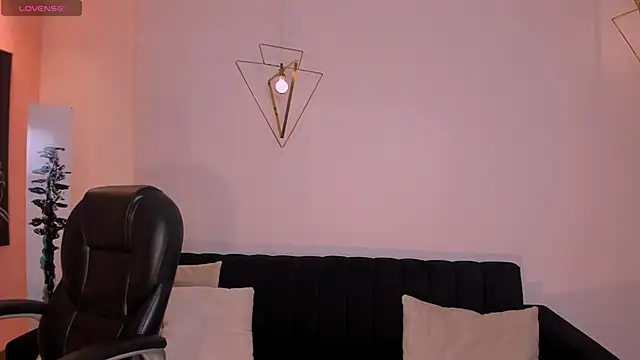 JuanitaClay live cam on StripChat