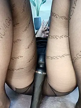 PurpleRose-89 webcam