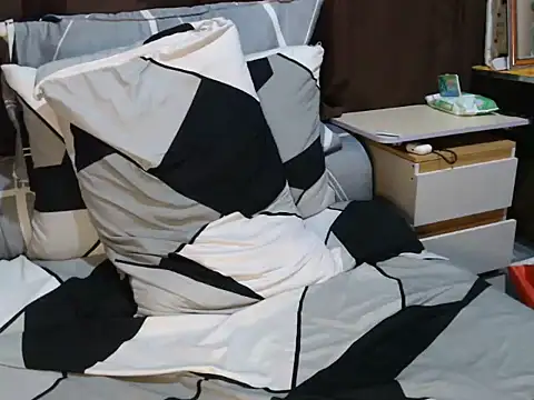 cumwhat_me webcam