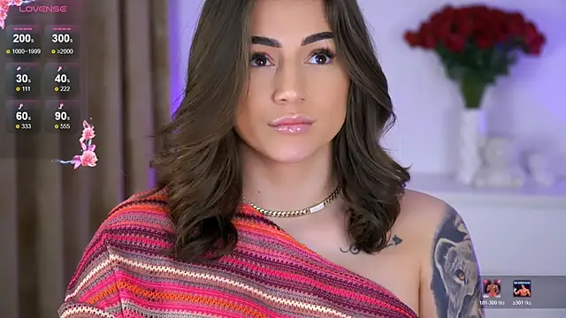 AishaSins webcam