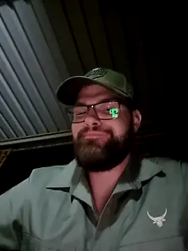 BeardedCubZA webcam