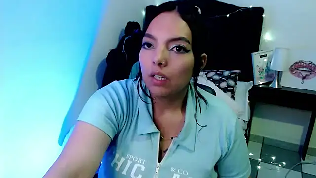 loren_tits24 webcam