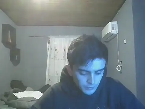 Rodrigo99_9 webcam