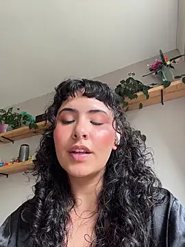 SugarTroubl33 webcam
