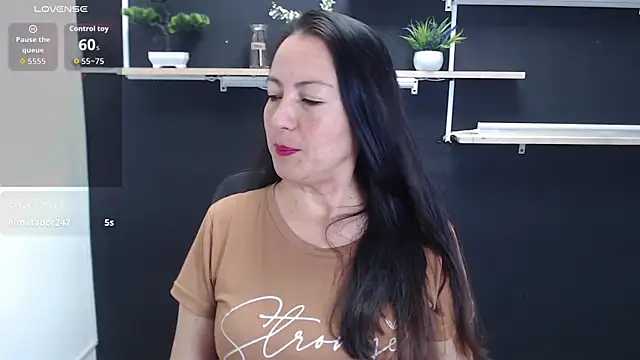 Lauryn_Jones webcam
