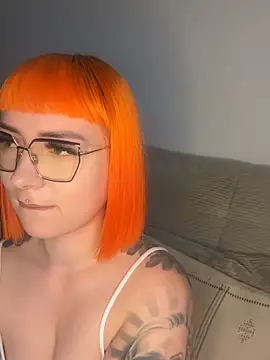 ScarletVixenLive webcam
