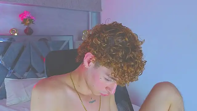 nova_salvatore webcam