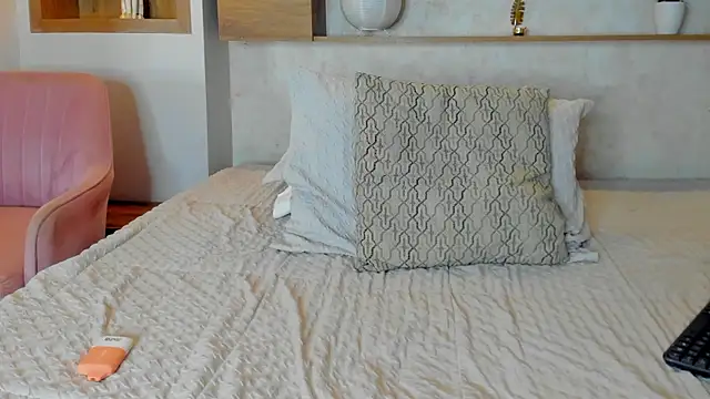 ARIANNA_KYLEE webcam