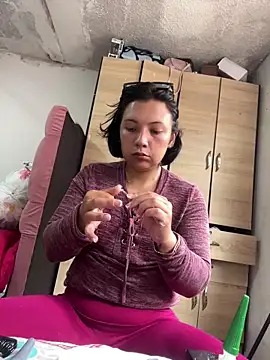 sarita_hos webcam