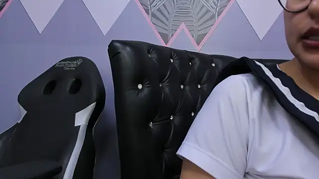 AuroraGreyy webcam