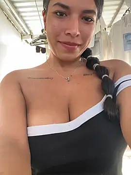 Lia Rousee (Lia-Rousee)