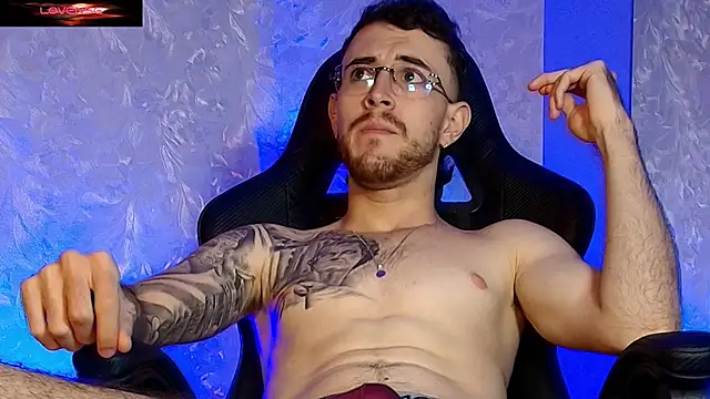 CodyWalkerR live sex cam