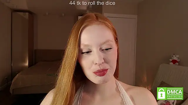 lulu_moonmoon webcam