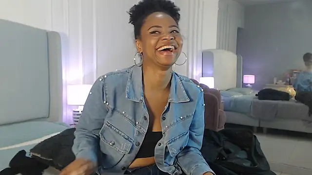 ChantalGarner webcam