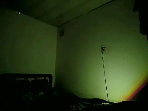 JadeeBlaze webcam