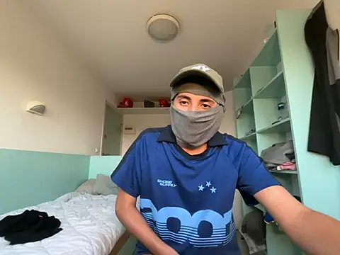 Rebeu_77 webcam