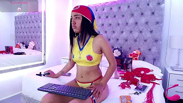 Zoe_M00n webcam