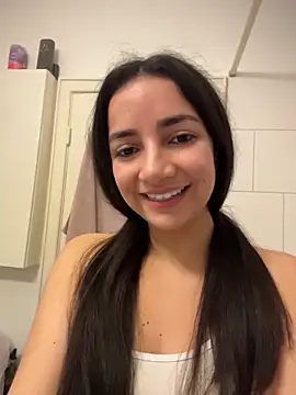 EmmyBullockk webcam