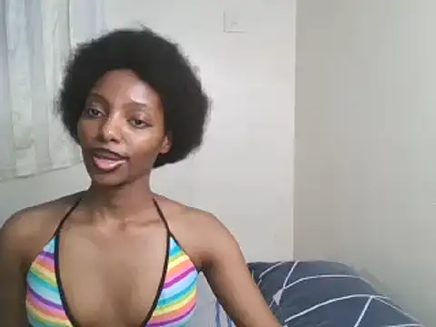 CUTE-MESSY webcam