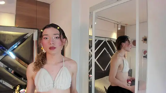 Seraphine_Nyx webcam