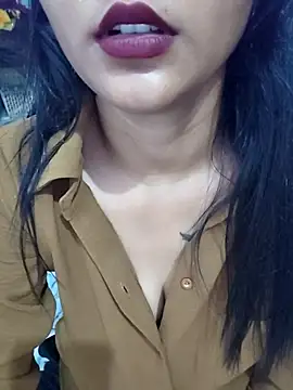 Miss-cutee webcam