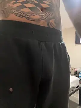 Longmoney444 webcam