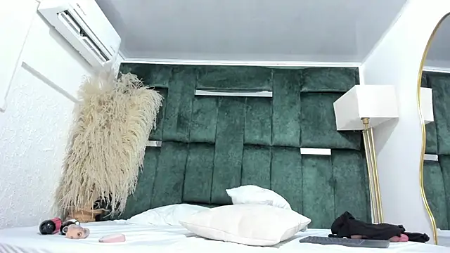 Chloe_jackson25 webcam