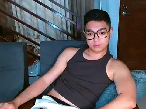 JayKarLo webcam