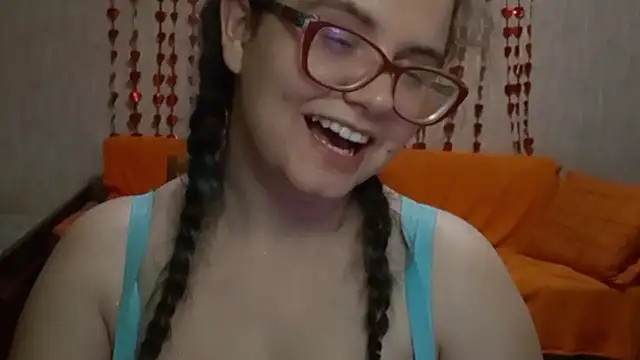 Miyabeee webcam