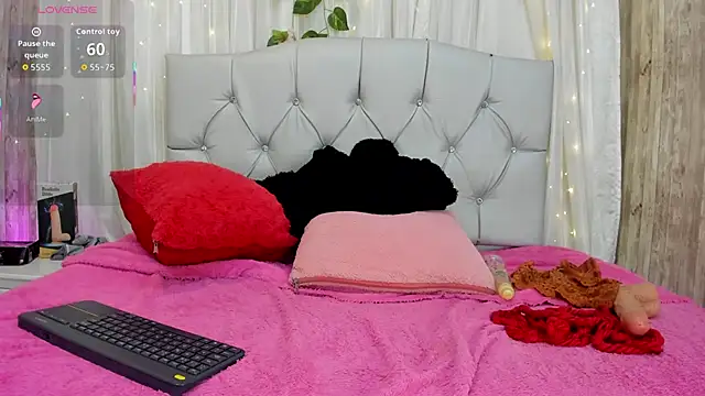 Angela_Basseth webcam