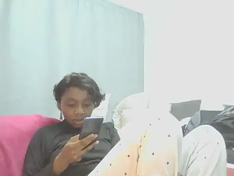 Sexxybella27 webcam