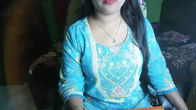 BengaliQueenStar webcam