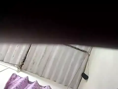 Sexyy_090 webcam