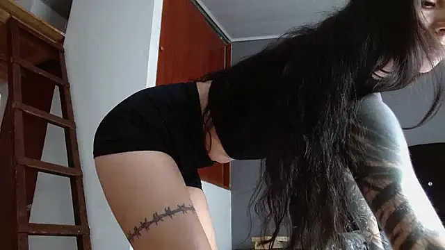 Emilia_1995 webcam
